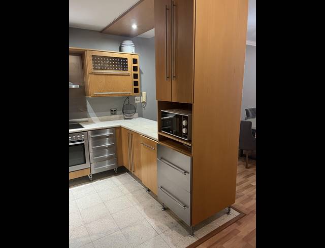2 BEDROOM APARTMENT RENTED IN MORNINGSIDE
